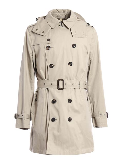 Vêtements d’occasion « trench coat burberry 